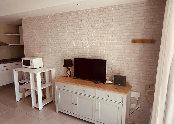 Lägenhet Rising Sun- Bright 1br With Pool & Terrace, Steps From Corralejo